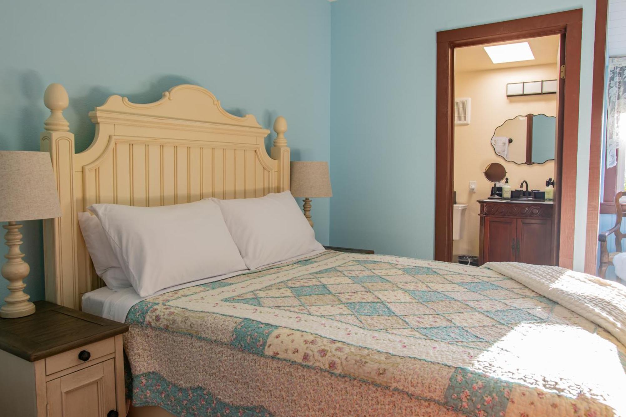 The Pearl Inn Bed And Breakfast Ilwaco Exterior foto